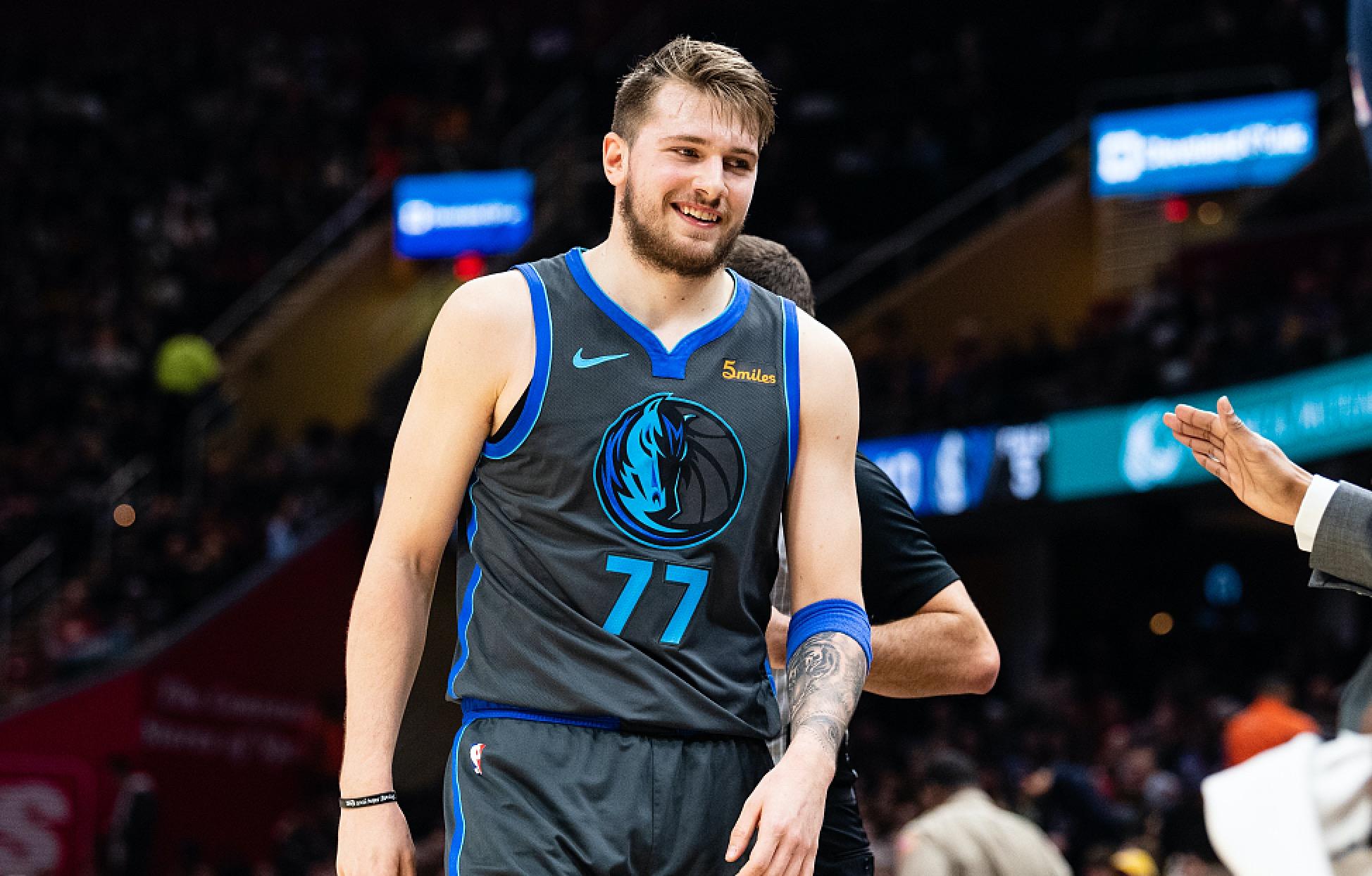 员有伤缺席 员有伤缺席